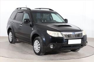 Subaru Forester 2.0 d, 4X4, Navi, Xenony