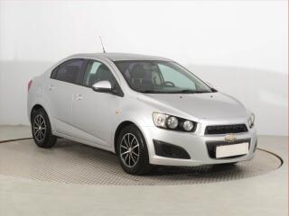 Chevrolet Aveo 1.2 i 16V, jezd� v�born�