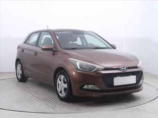Hyundai i20 1.2, �R,1.maj, Serv.kniha