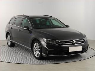 Volkswagen Passat R-Line 1.4 GTE