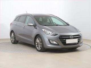 Hyundai i30 Weekend 1.6 CRDi, Serv.kniha