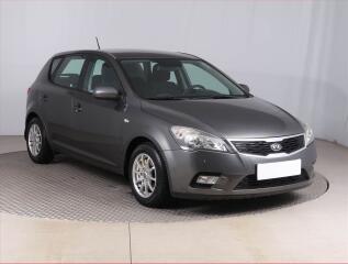 Kia Ceed 1.6 CRDi, Tempomat