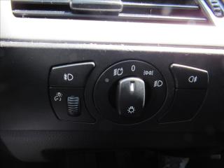 BMW Řada 5 2,2 i 520 125KW - náhled 25