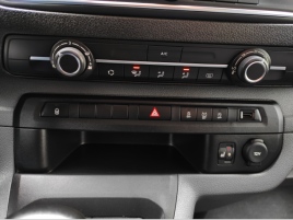Peugeot Expert 1,6BlueHDi L2 LONG, 6 míst - náhled 17
