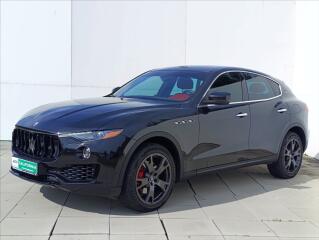 Maserati Levante 3.0 V6 Q4 K��e,Kamera,Bi-xenon