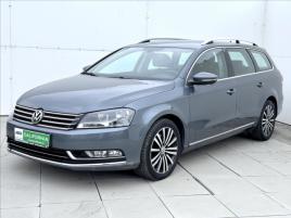 Volkswagen Passat 2.0 TDi REZERVOVNO Aut.klima