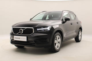 Volvo XC40 T2 CORE NAVIGACE REZERVACE