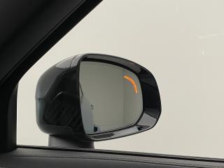 Volvo XC90 B5 AWD R-DESIGN AUT 7míst - náhled 35