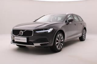 Volvo V90 CC B4 AWD BRIGHT REZERVACE