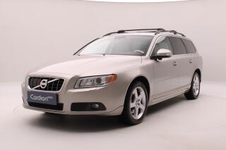 Volvo V70 D5 AWD SUMMUM REZERVACE