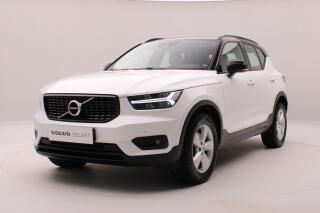 Volvo XC40 D4 AWD R-DESIGN AUT REZERVACE