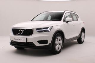 Volvo XC40 T2 MOMENTUM CORE REZERVACE