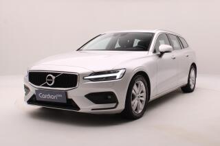 Volvo V60 B4 MOMENTUM REZERVACE