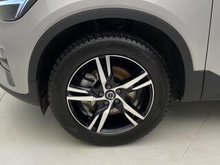 Volvo XC40 B3 DARK PLUS AUT CZ