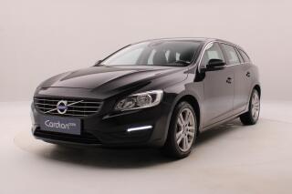 Volvo V60 D3 MOMENTUM CZ