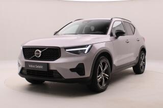 Volvo XC40 B3 DARK PLUS AUT CZ REZERVACE