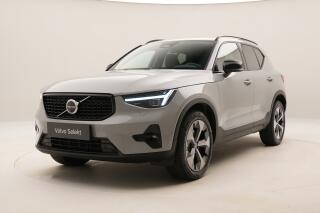 Volvo XC40 B3 DARK PLUS AUT REZERVACE