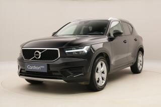 Volvo XC40 T2 MOMENTUM REZERVACE