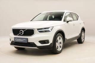 Volvo XC40 T3 MOMENTUM AUT REZERVACE