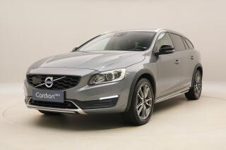 Volvo V60 CC D4 AWD SUMMUM REZERVACE