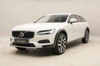 Volvo V90 CC B4 AWD MOMENTUM AUT