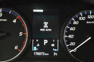 Mitsubishi Outlander 2,2 Di-D, 4x4,INTENSE+,kamera - náhled 22