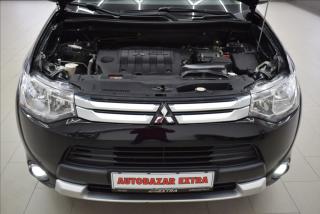 Mitsubishi Outlander 2,2 Di-D, 4x4,INTENSE+,kamera - náhled 28