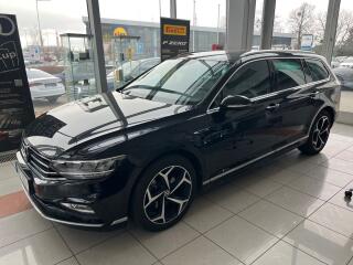 Volkswagen Passat R-line  110kW DSG Ta�n�