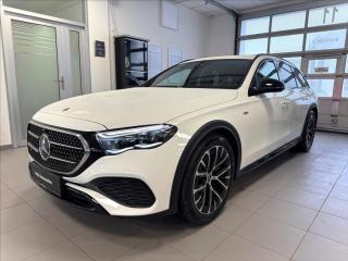 Mercedes-Benz E 300 de 4M All-Terrain