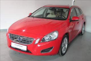 Volvo V60 1.6 D2 SUMMUM Powershift