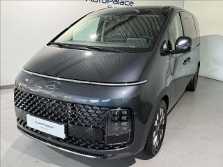 Hyundai Staria 2.2 CRDI LUXURY PANORAMA 4X4