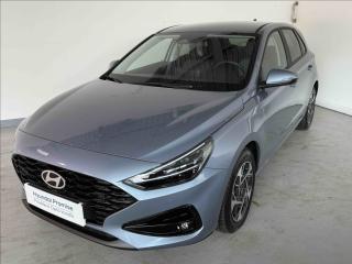 Hyundai i30 1.5 DPi Family