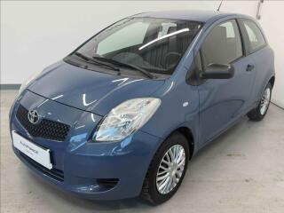 Toyota Yaris 1.3 i p�vod �R 86 900KM!