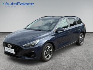 Hyundai i30 1.6 TGDI STYLE AT 1.MAJITEL