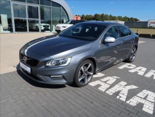 Volvo S60 2.0 T3 R-Design