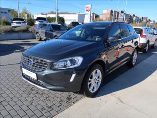 Volvo XC60 2.0 D3 AUT MOMENTUM