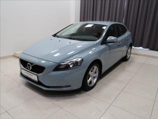 Volvo V40 2.0 D AUT NEZ. TOPEN