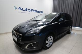 Peugeot 5008 2.0 HDI NAVIGACE TA�N� 7 M�ST