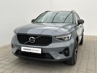 Volvo XC40 2.0 B4 4x4 PLUS