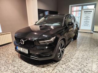 Volvo XC40 T2 FWD Momentum Core