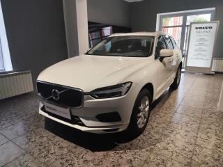 Volvo XC60 B4 AWD Momentum