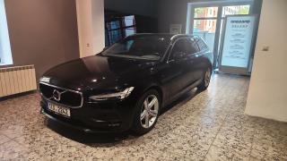 Volvo V90 D4 Momentum 