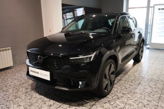 Volvo XC40 Black Edition Ultra, B3