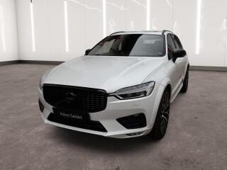 Volvo XC60 T6 AWD R-Design, rezervace