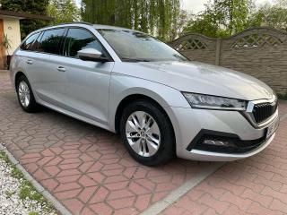 koda Octavia 1.5TSi 1.MAJ R DPH NEBOURN!