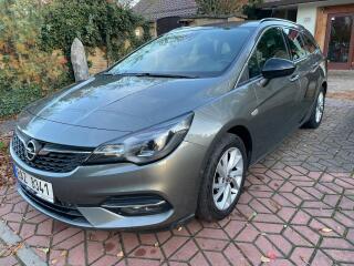 Opel Astra 90kW 1.MAJ �R NEHAVAR. Z�RUKA!