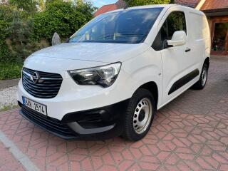 Opel Combo 1.5CDTi 1.MAJ. �R DPH Z�RUKA!