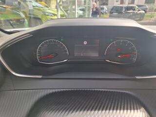 Peugeot 2008 (2025) 2008 STYLE 1.2 PT 100k MAN6 - náhled 12