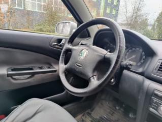 Škoda Octavia 1,6 MPI combi - náhled 21
