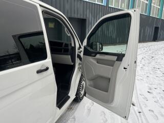 Volkswagen Transporter BULLI*Long*Top stav* - náhled 15